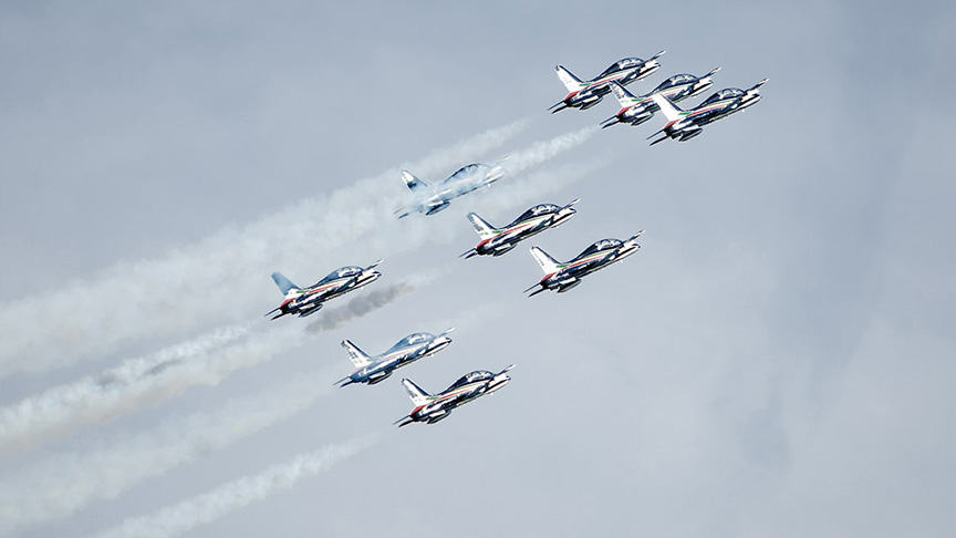 Fighter jets